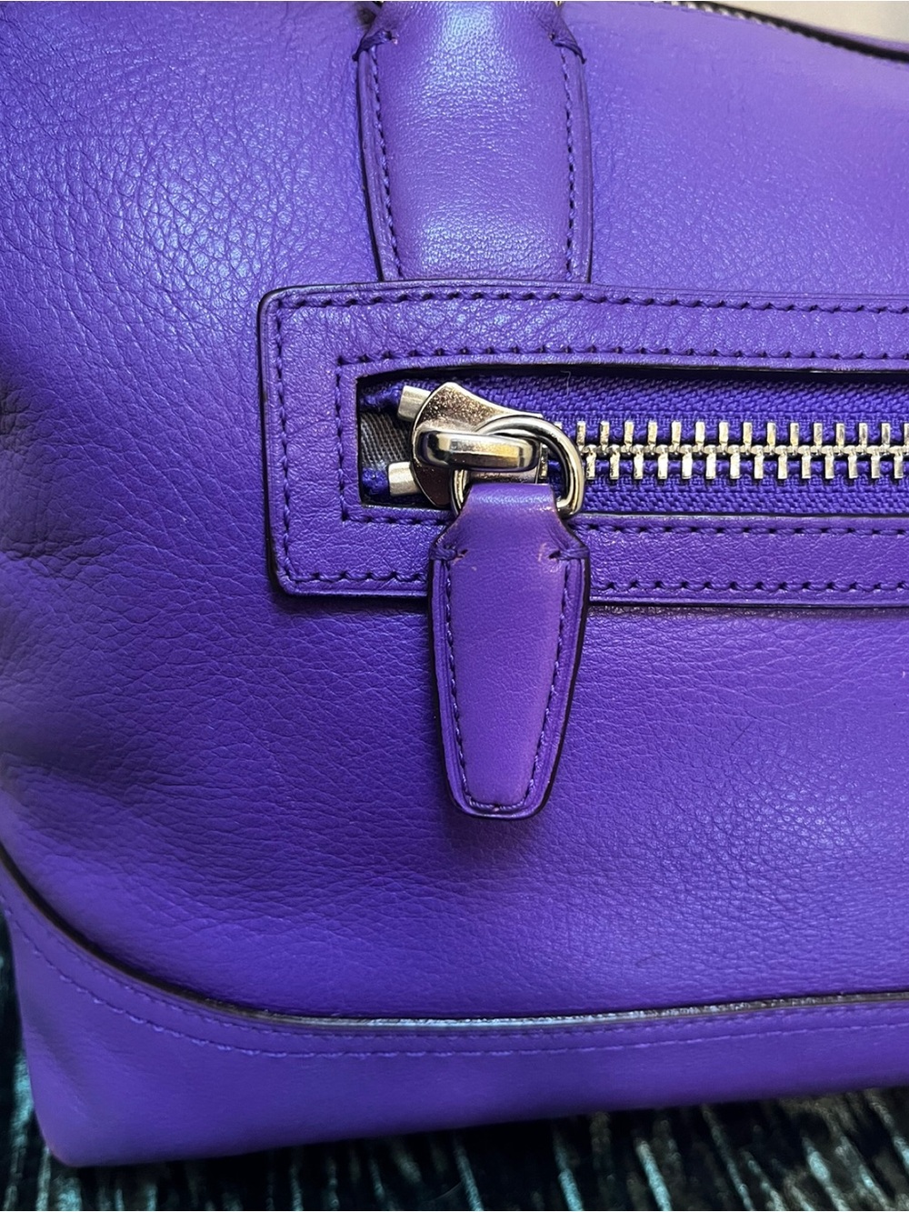 🪻SOLD🪻 Coach Legacy Molly East West Purple Satchel - Picture 15 of 16